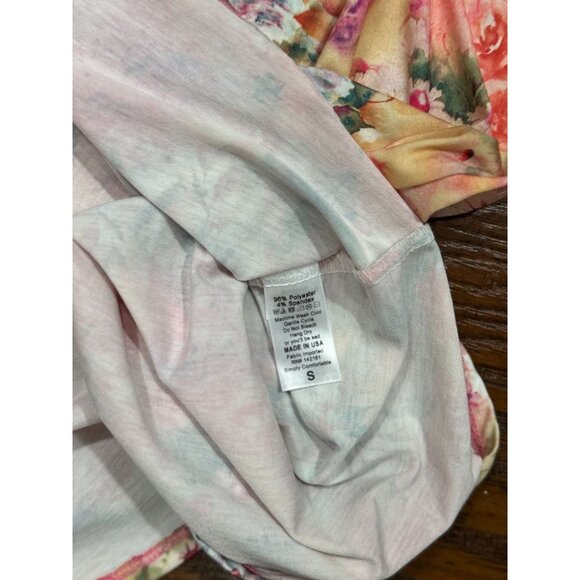 NEW LuLaRoe Womens Knit Tunic Top S Short Sleeve White Pink Floral Scoop Neck - Picture 4 of 8